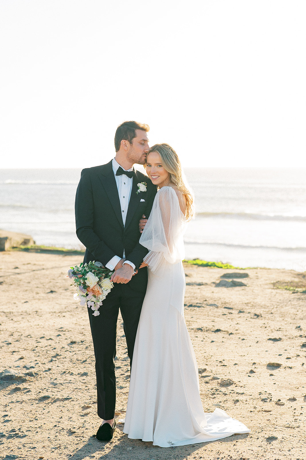Sunset Cliffs The Perfect Backdrop for a San Diego Wedding11 1