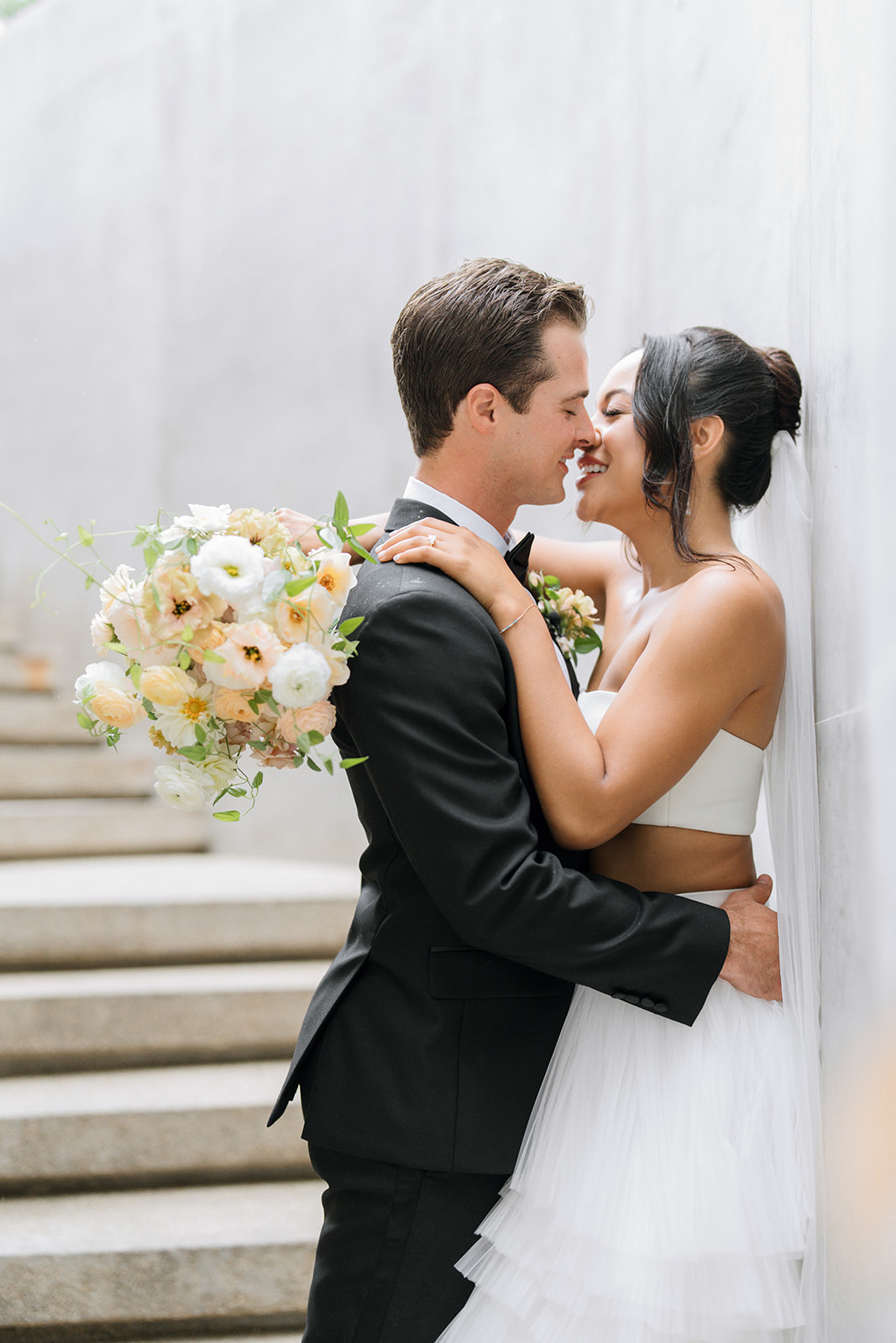 DARSIE-ALEXS-WEDDING-RIDING-THE-WAVES-OF-LOVE-IN-LOS-CABOS