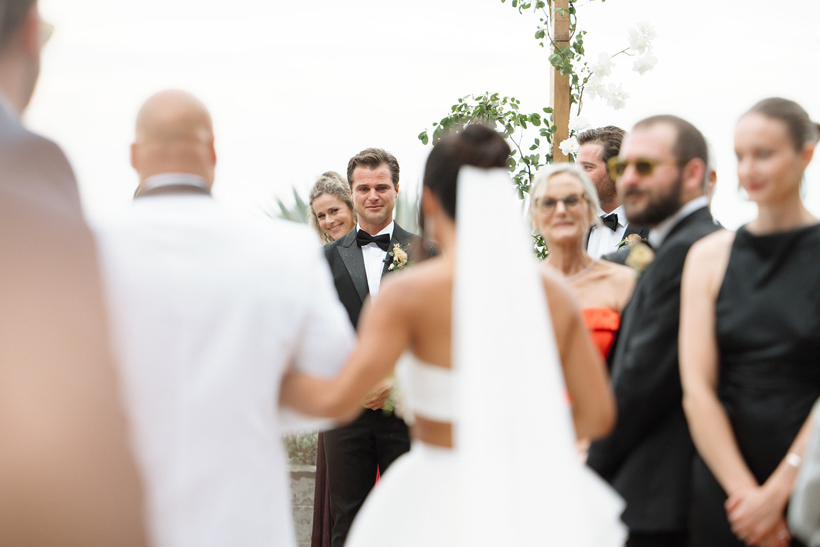 DARSIE-ALEXS-WEDDING-RIDING-THE-WAVES-OF-LOVE-IN-LOS-CABOS