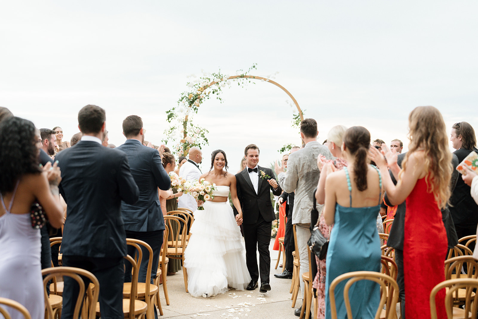 DARSIE-ALEXS-WEDDING-RIDING-THE-WAVES-OF-LOVE-IN-LOS-CABOS