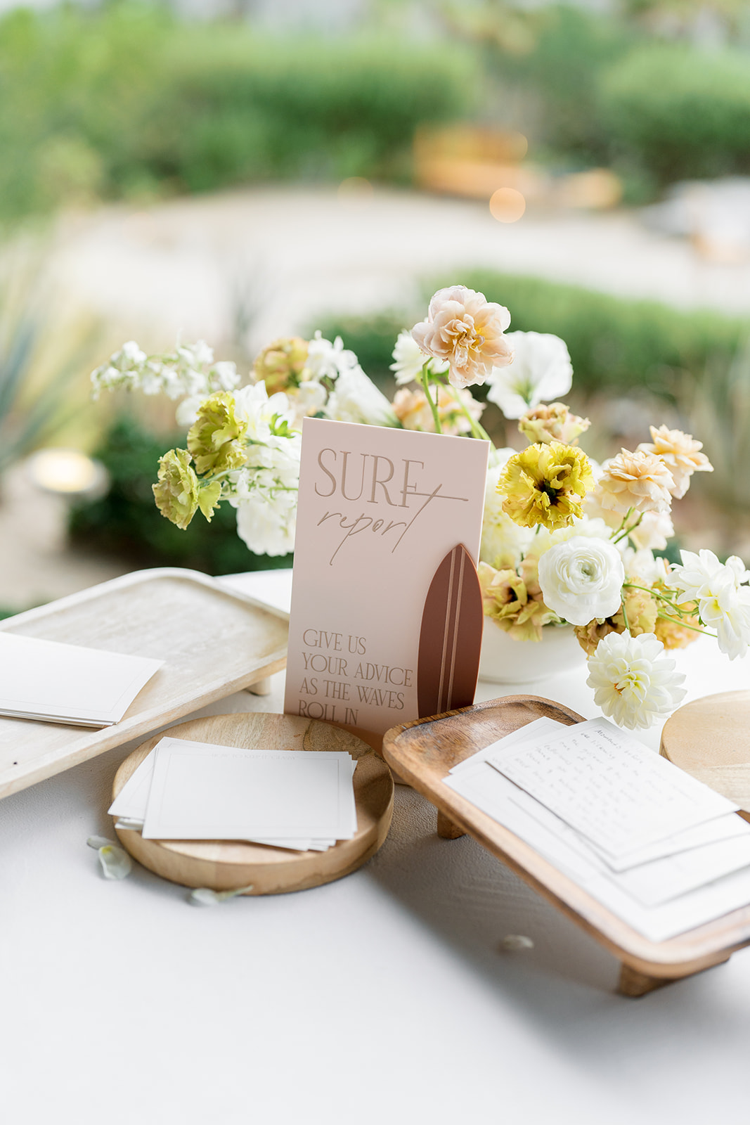 DARSIE-ALEXS-WEDDING-RIDING-THE-WAVES-OF-LOVE-IN-LOS-CABOS