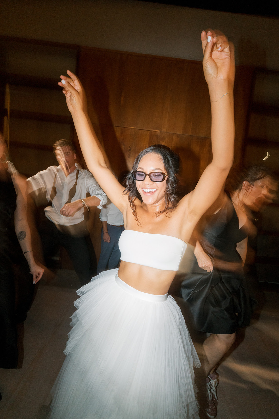 DARSIE-ALEXS-WEDDING-RIDING-THE-WAVES-OF-LOVE-IN-LOS-CABOS