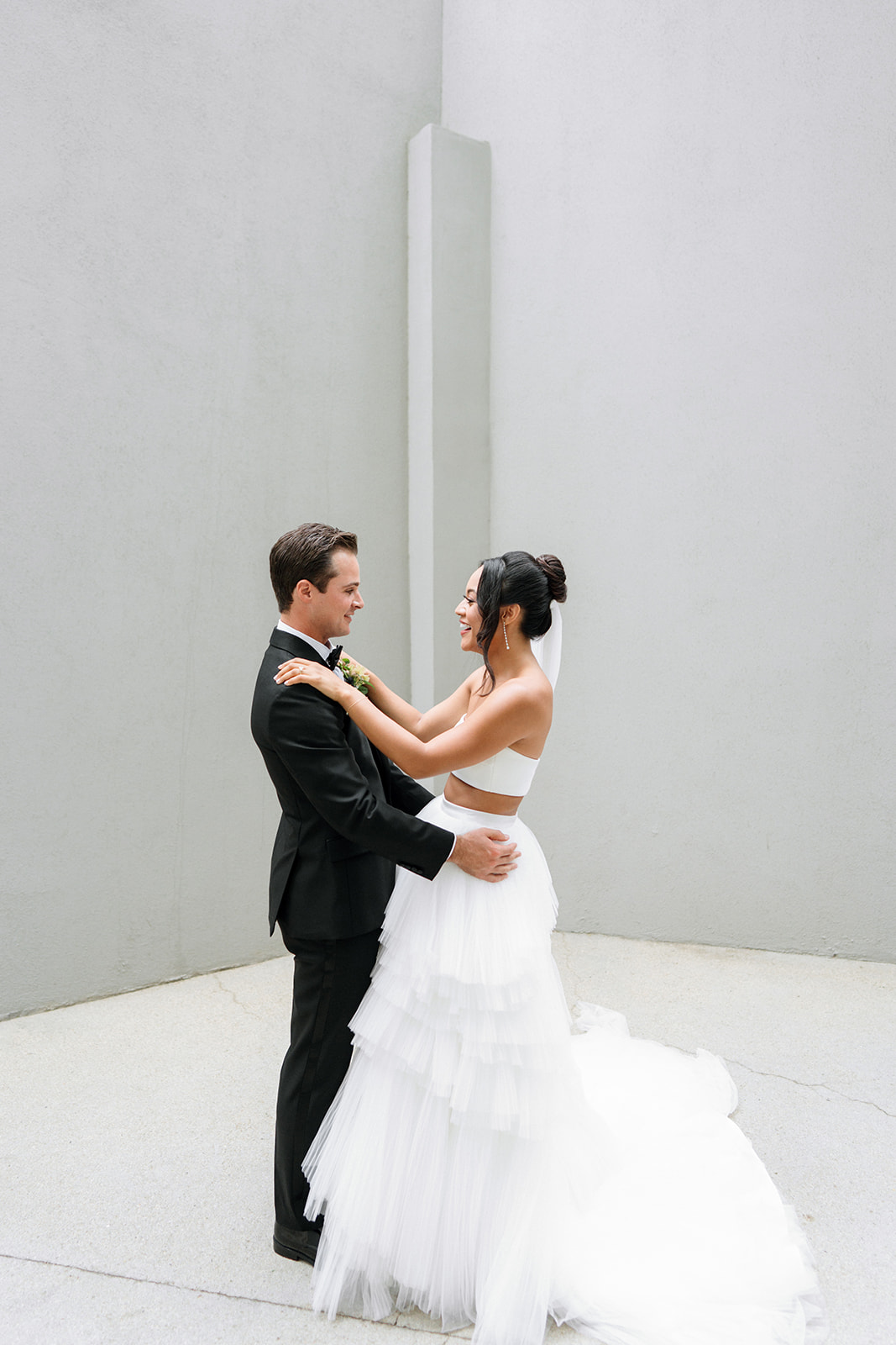 DARSIE-ALEXS-WEDDING-RIDING-THE-WAVES-OF-LOVE-IN-LOS-CABOS
